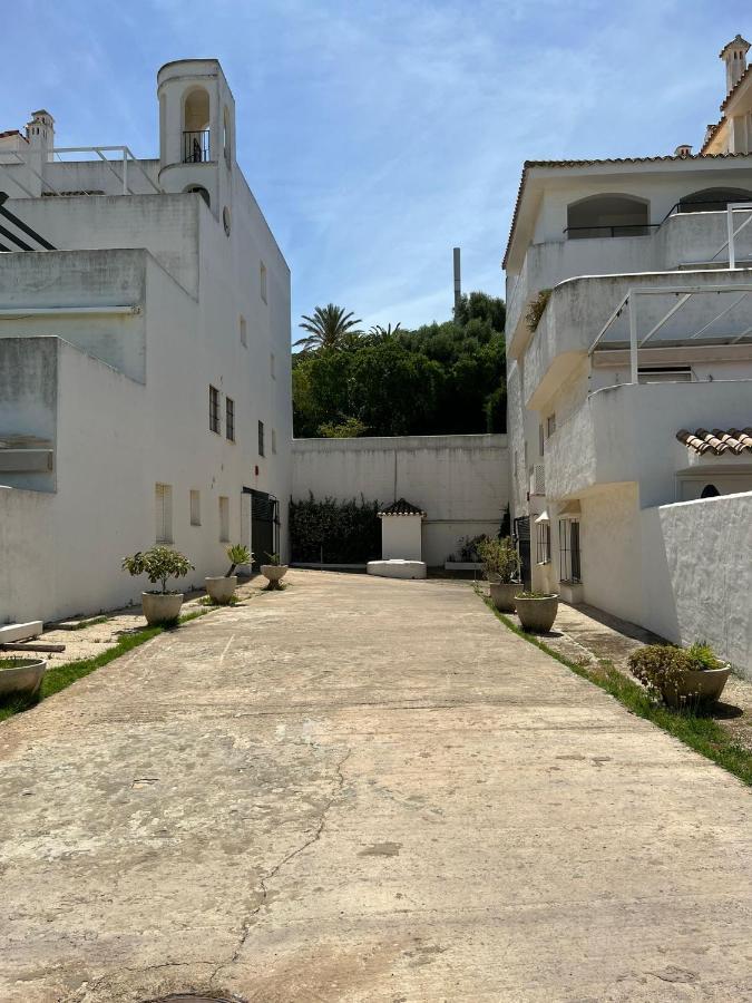 Apartamento Atlanterra Pueblo Donkey - Piscina, parking Zahara de los Atunes Exterior foto